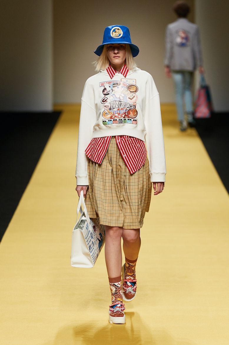 BronzeLuciaX饿了么X光芒联名潮品，助力可持续时尚