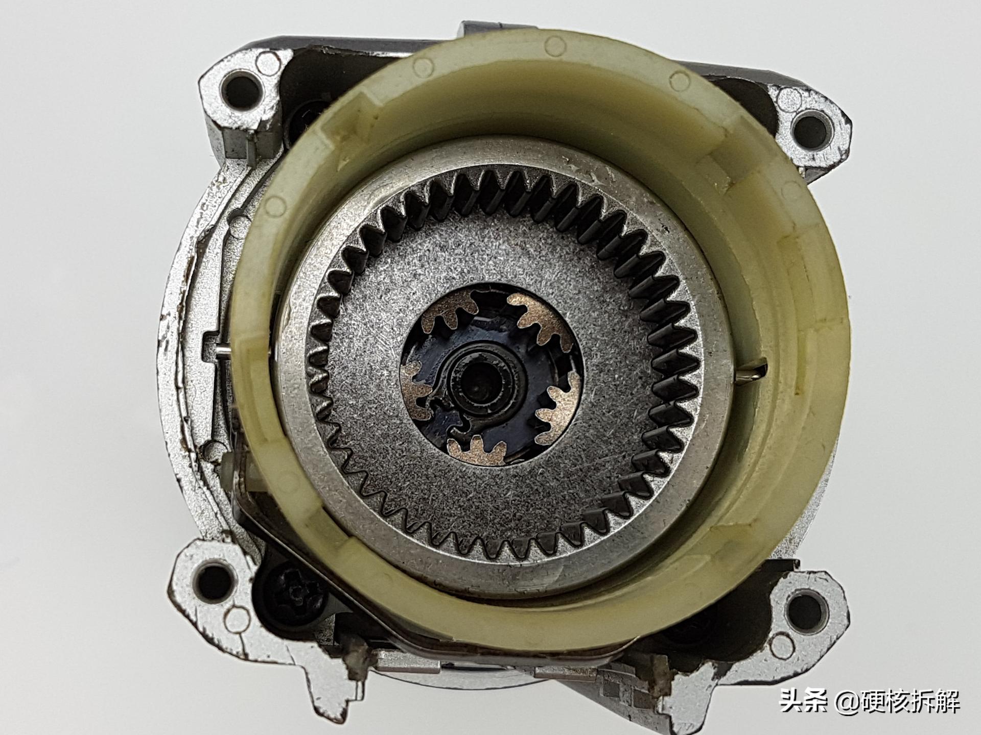 博世有刷电钻齿轮拆卸,博世电钻齿轮拆解视频