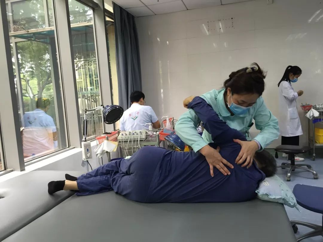 卧床病人肌肉萎缩了能锻炼出来吗,大病过后身体虚弱无力怎样调理