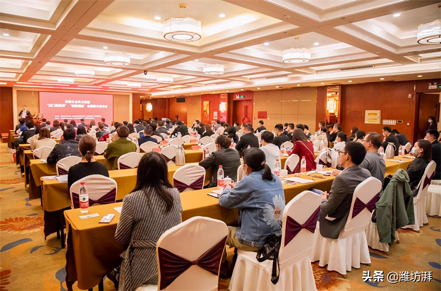 出口供应链金融平台,出口电商助力传统企业转型