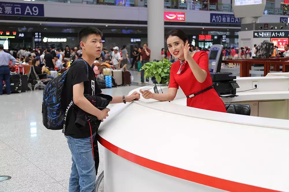 新疆铁路2024出疆列车时刻表,11月10日新疆铁路调图