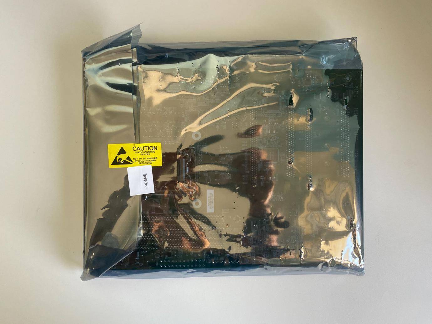 换cpu和主板电脑里的东西还有吗,电脑系统是装在主板还是cpu上