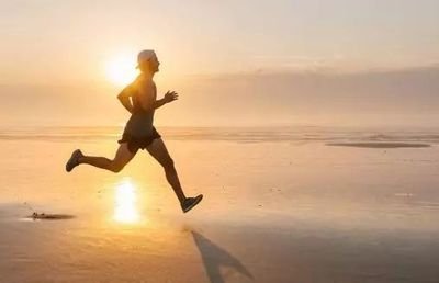 了解健身中被捧上天的知识，很多都是伪知识，教你判断真假