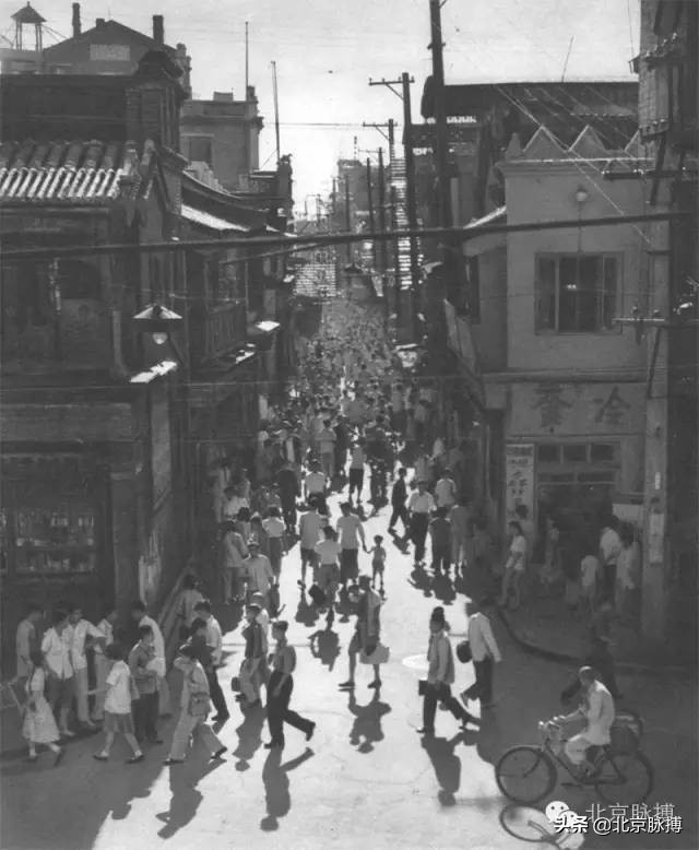 记忆中的北京绘画,这些画最能还原真实的老北京