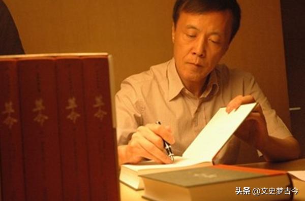 閲戜竴鍗楁暀鎺堢殑鑻﹂毦杈夌厡婕旇,閲戜竴鍗楃殑鑻﹂毦杈夌厡钁椾綔