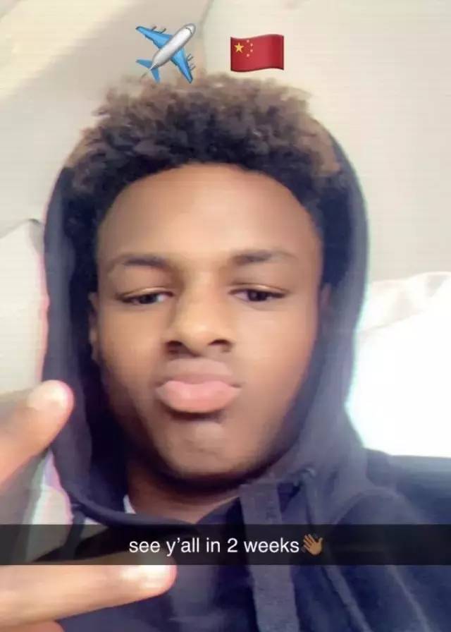 真男人！詹姆斯要求联盟惩罚莫雷，却被美国网友喷上热搜第一