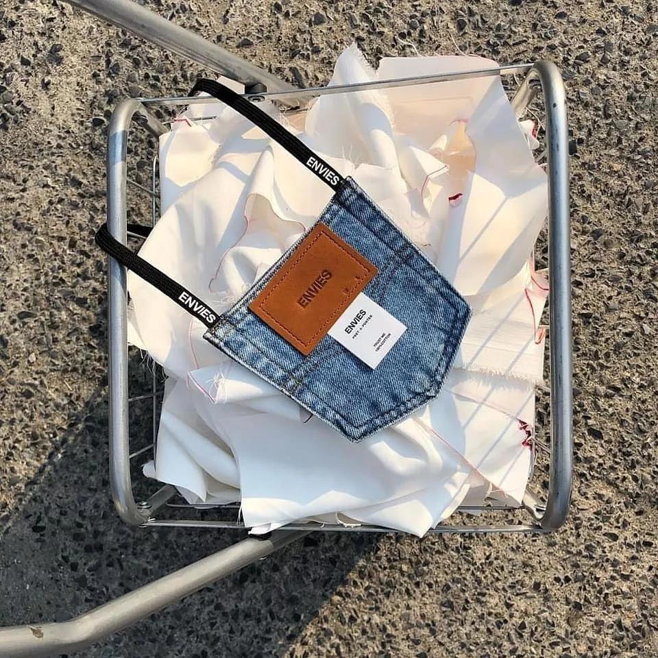 泰国便宜小众潮牌衣服,最近很火的泰国潮牌衣服