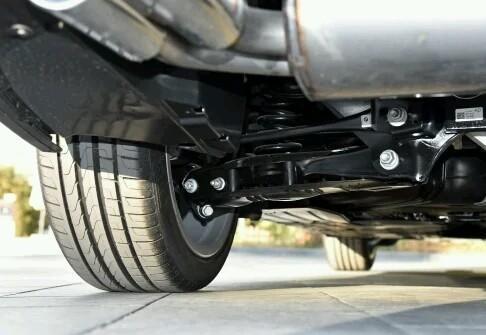 新款宝马320li上路要多少钱,宝马320li多少钱能拿下来