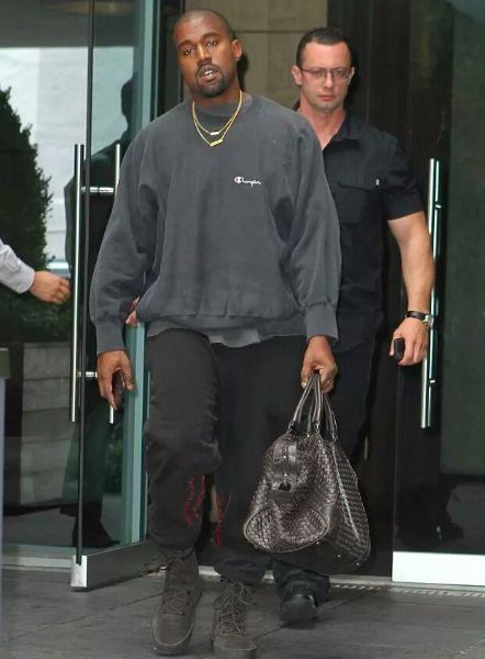 潮牌和流行款的区别,美国潮牌和日本潮牌本质区别