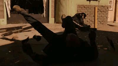 海拉召唤亡灵军团,海拉的军队为什么那么弱