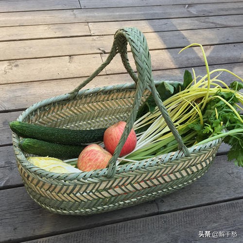 为什么古人说买东西而不是买南北,为什么叫买东西而不叫买南北呢