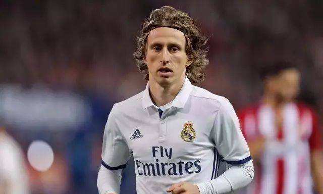 最励志逆袭的足球明星,从贫民窟走出来的足球明星排行