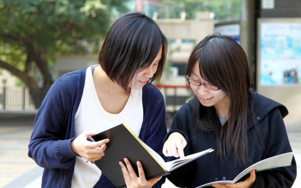 药科大学的就业方向和前景怎么样,江苏学校清华