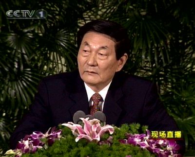 2000年日本主持人：“中国要日本道歉到啥时候”，*镕基朱**机智回应