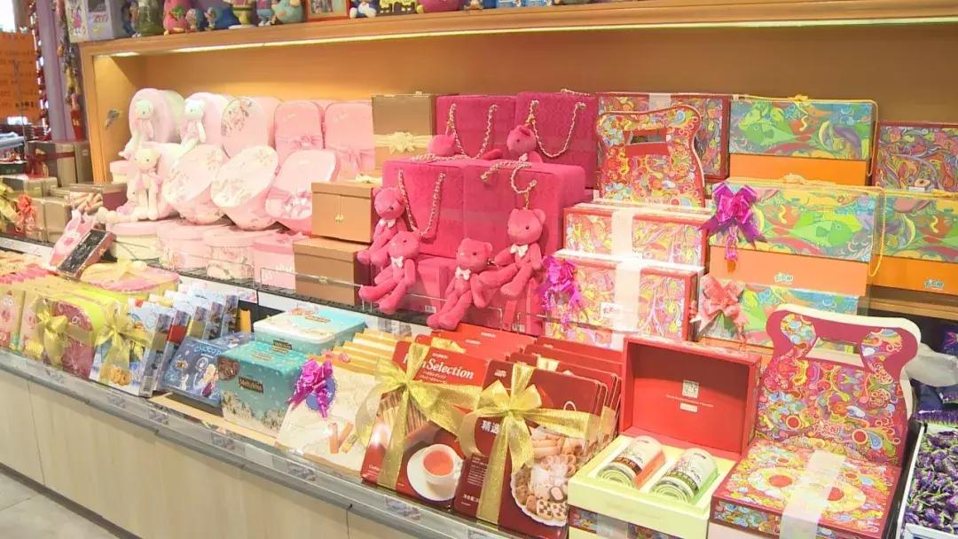 红红火火过大年满满喜庆气氛,年味十足红红火火过新年