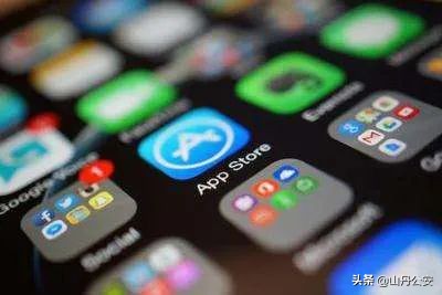 网上被骗几十万都有什么套路,警惕网络贷款诈骗陷阱