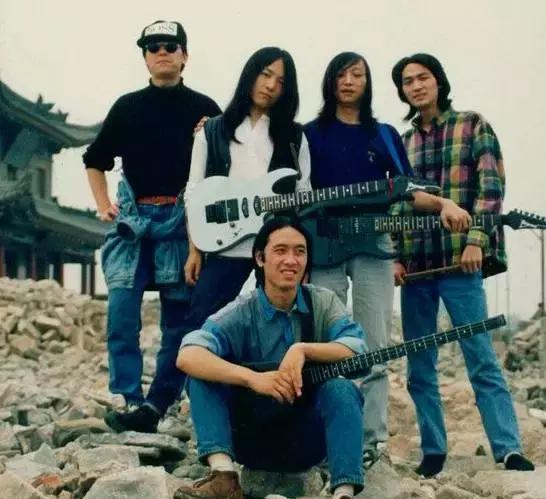 许巍为什么退出歌坛,许巍成名真实经历