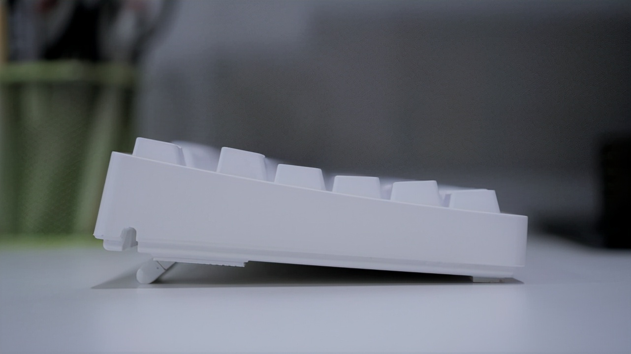 机械键盘推荐高斯gs104,高斯87c机械键盘玩游戏用什么轴