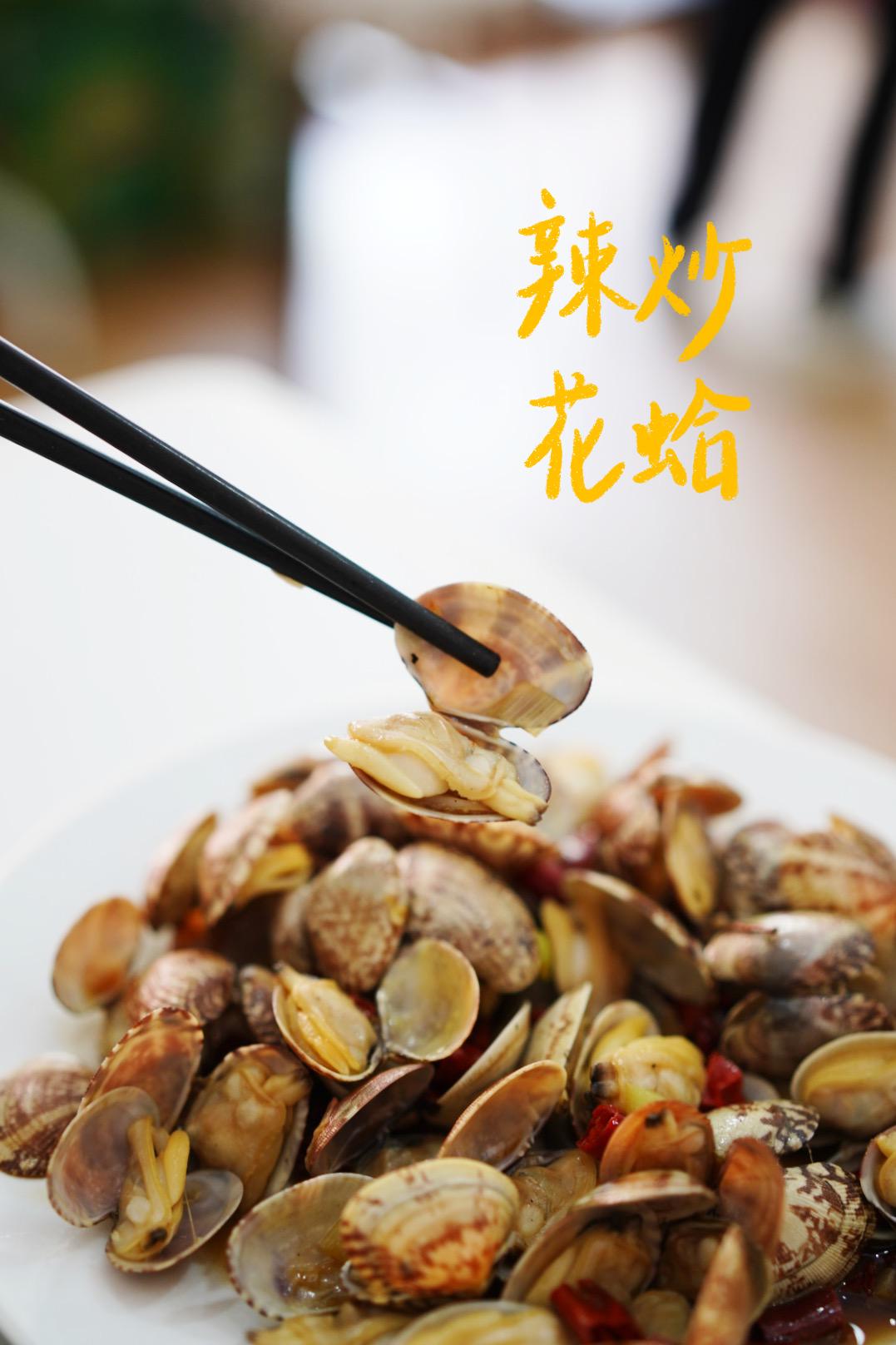 青岛的海给人很惬意,夏天青岛的海边热吗