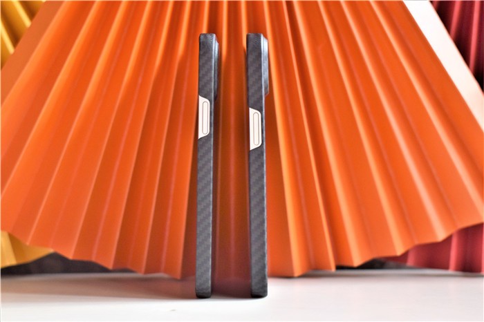 iphone13手机壳带镜头膜测评,iphone13皮革保护壳和硅胶测评