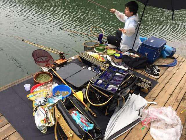 新手用钓箱好还是钓椅好,钓箱和钓椅该如何选择