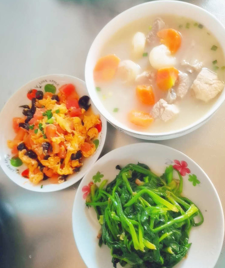 产妇无食欲，金牌月嫂有妙招，月子餐别出心裁，产妇餐餐吃光盘