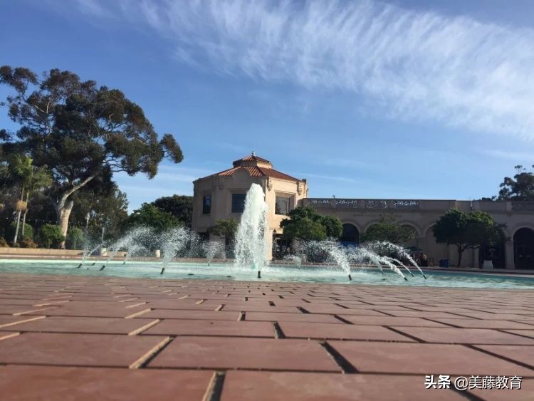 中国留学生开史密斯大学,乔治梅森大学留学攻略