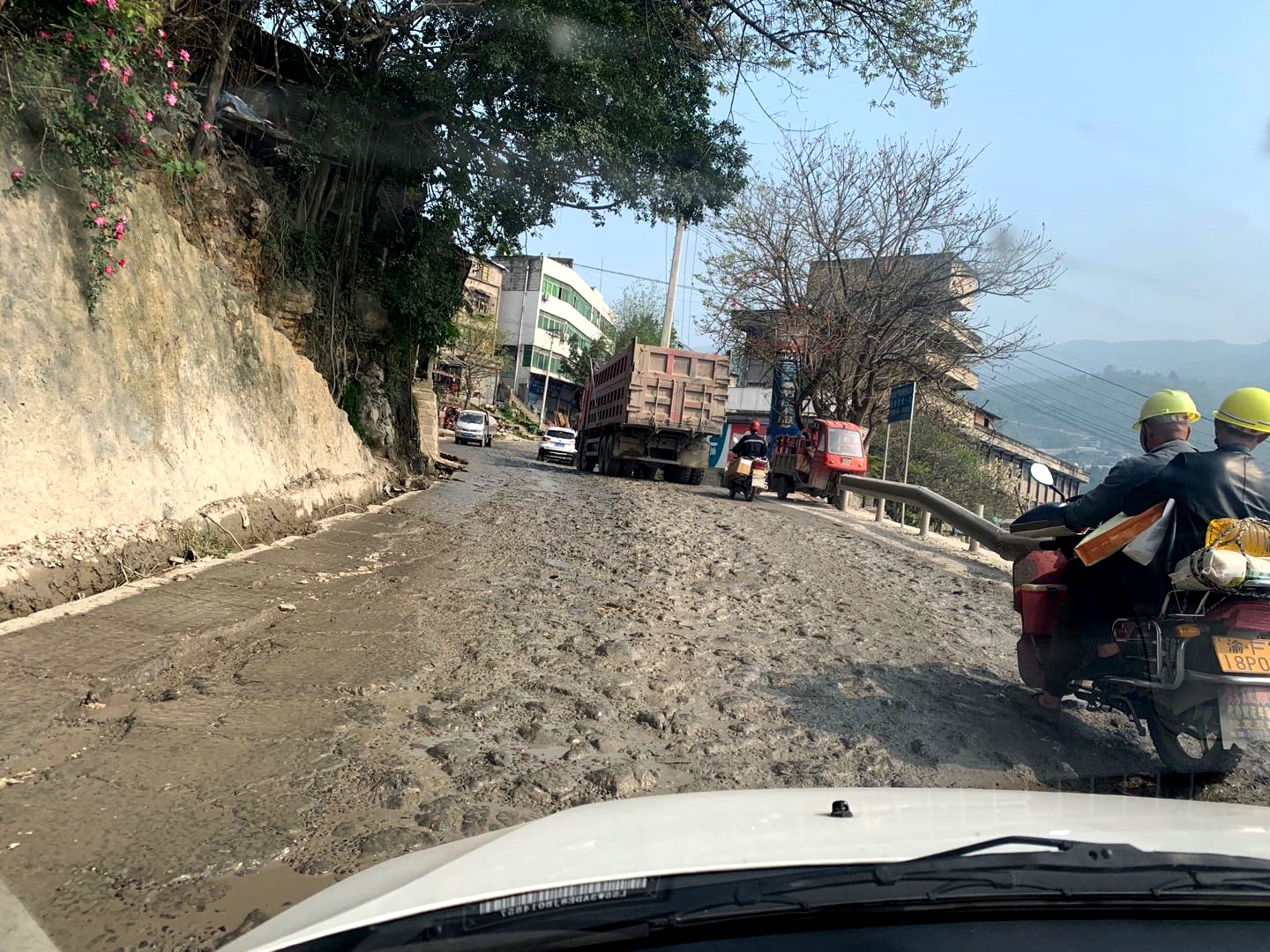 试驾长安铃木雨燕,长安新款雨燕