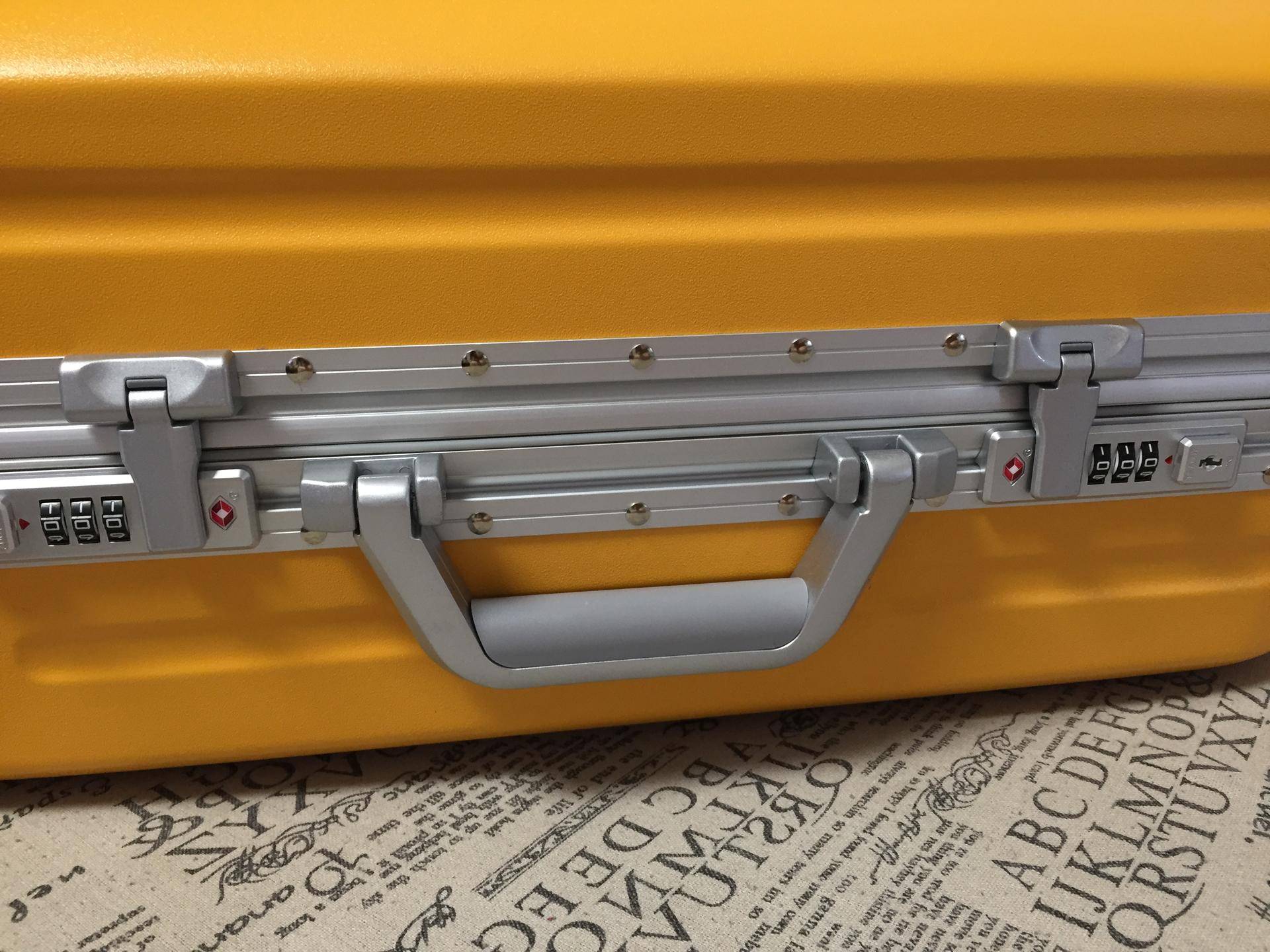 人生如逆旅我亦是行人小视频,多伦保罗行李箱选择多大尺寸合适