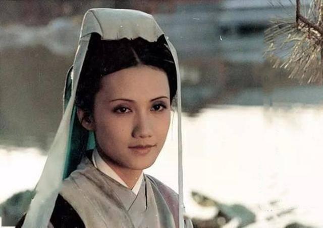 红楼梦妙玉的性格是怎么形成的,红楼梦妙玉与黛玉的关系