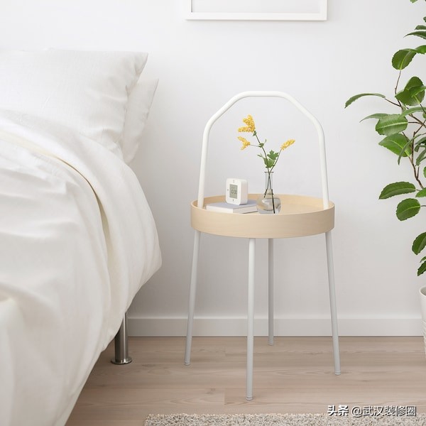 卧室太小放不下床,卧室太小床头柜效果图