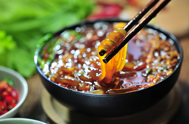 十大最赚钱小吃生意街边小吃什么最赚钱路边小吃摊卖什么最好