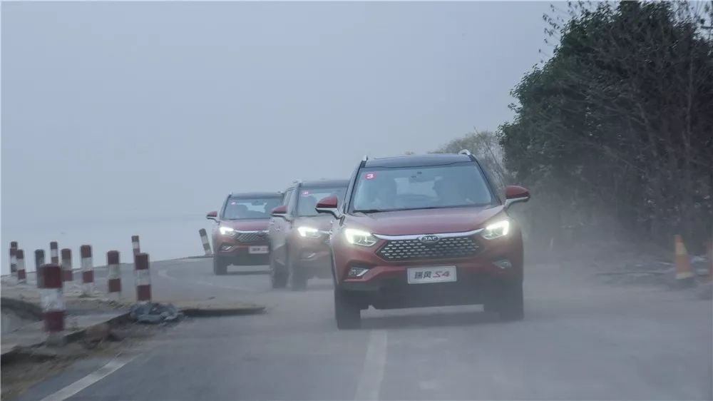 试驾新款江淮瑞风s4,瑞风s4试驾视频室内