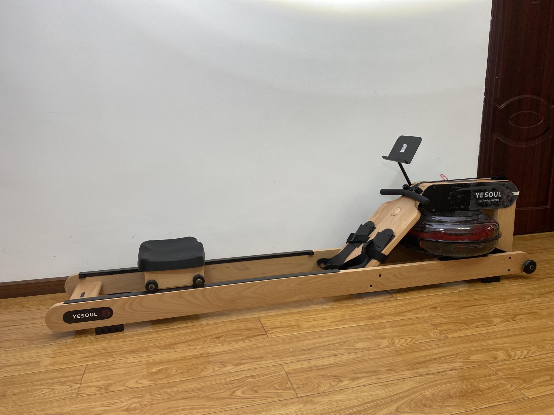 跑步期间用划船机锻炼可以吗,划船机和跑步机哪个减肥最有效