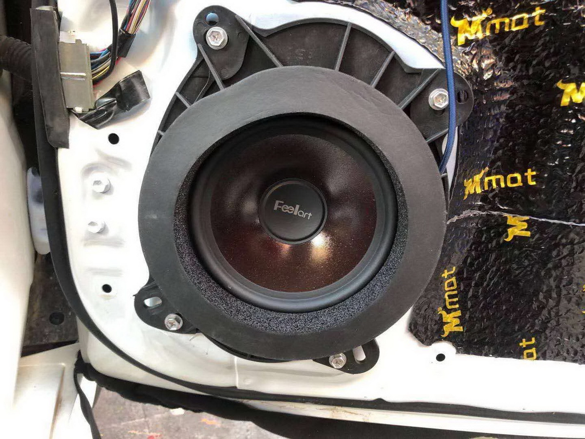 丰田酷路泽汽车音响改装丹麦芬朗经典之声喇叭，小升级、大蜕变