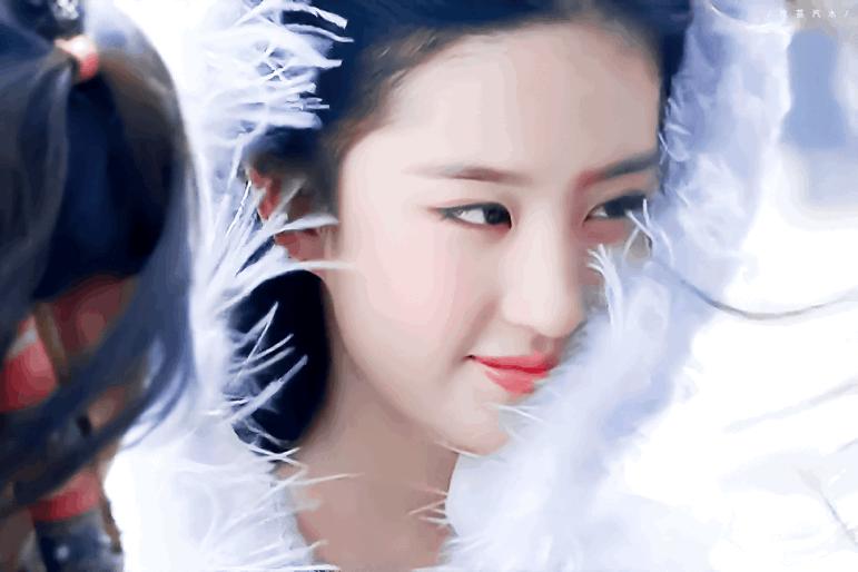 又到冬日,古装毛领斗篷别乱穿,高颜值演员和良心造型师缺一不可