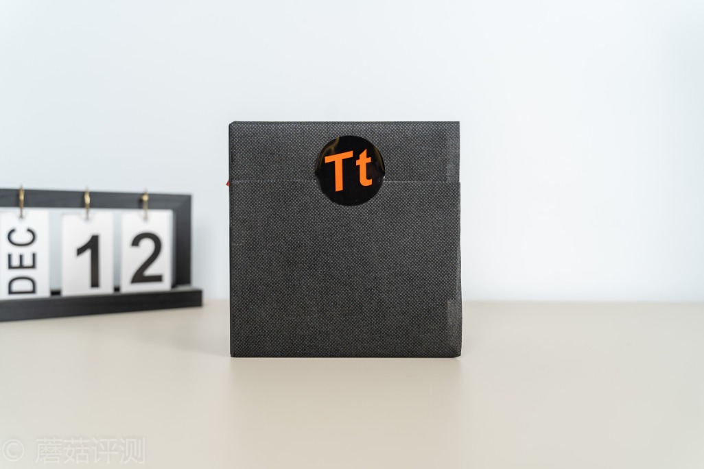 ttgt550金牌全模组电源,tt半模组电源550w