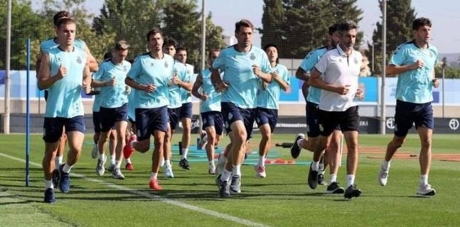 武磊表现亮眼帮助球队取得胜利,中国足球武磊梅西式进球