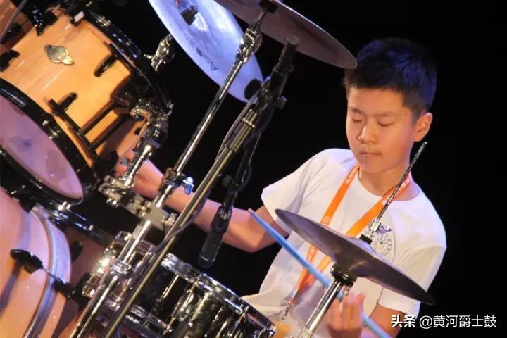 黄河小鼓手世界鼓王DennisChambers巡演山西站助演嘉宾-崔泽瀚