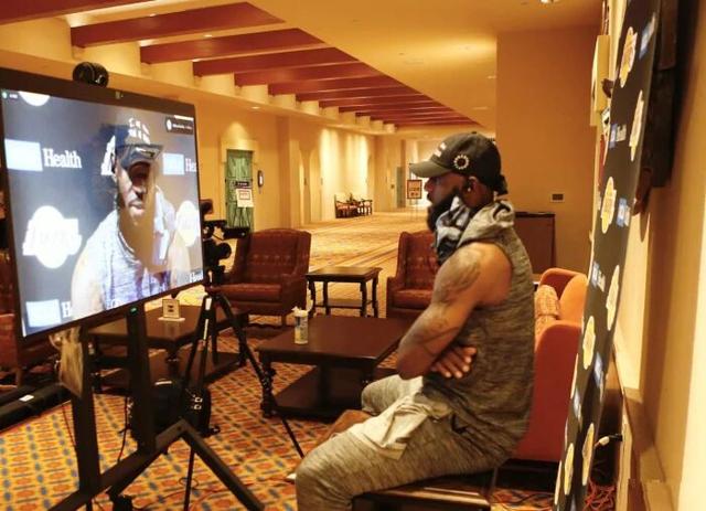 戴维斯回应詹姆斯消息,戴维斯争议判罚