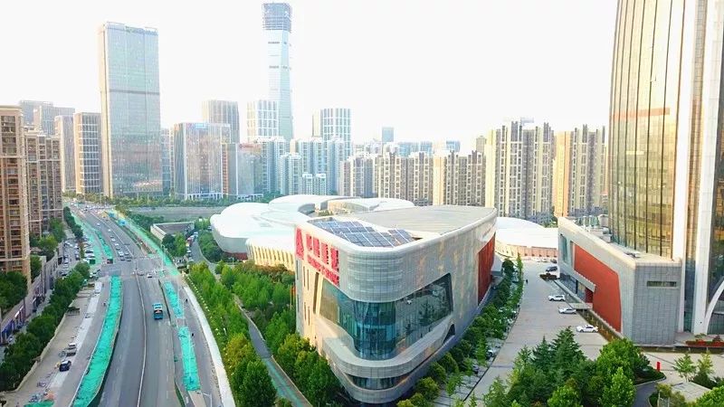 济南奥体中心中轴线,二环东路与二环南路