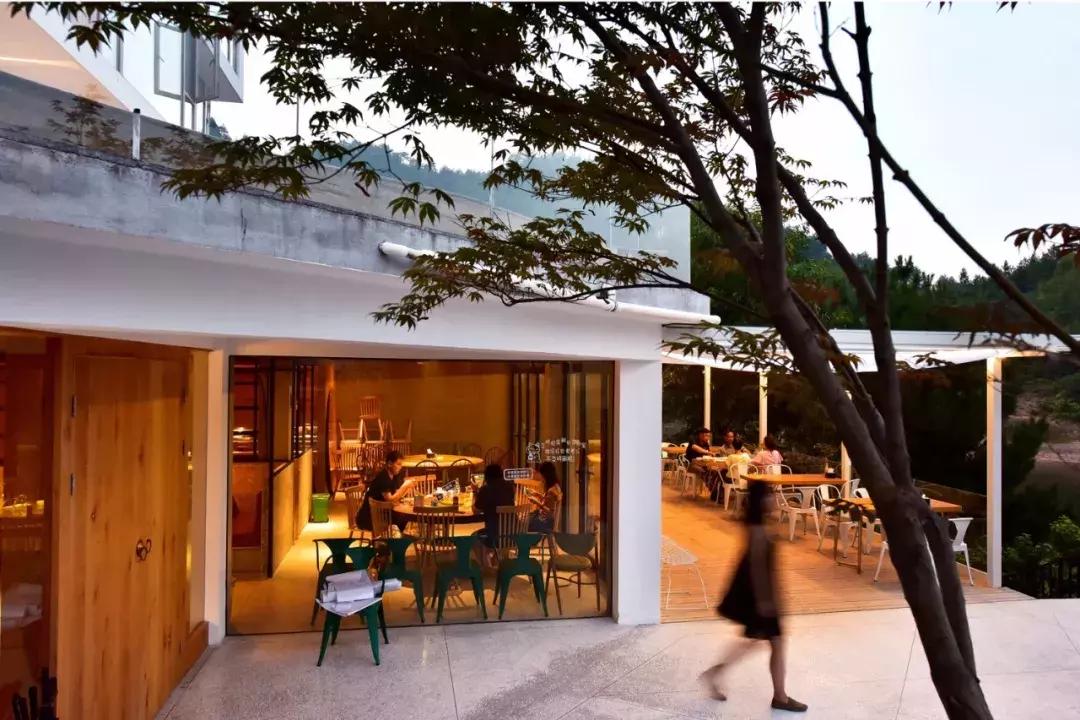 邂逅秋天的千岛湖！光看图已美醉，住这7家美宿避开人群赏湖景山色