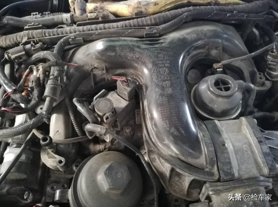 20款奥迪q7微小瑕疵二手价格,17款奥迪q7顶配3.0二手价格