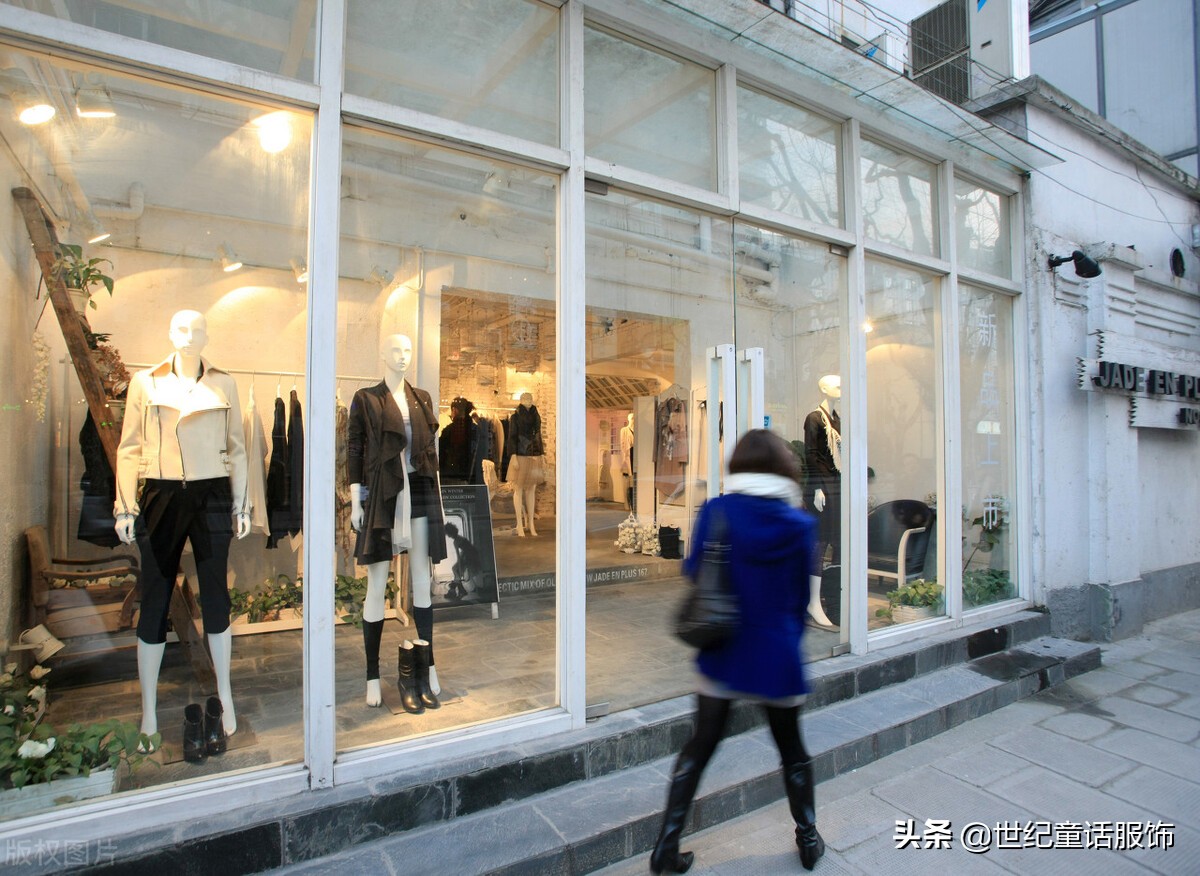 服装生意惨淡该怎么处理,今年服装店为什么生意这么难做