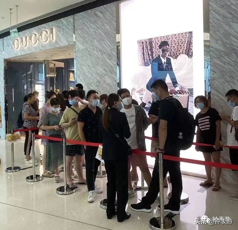 三亚免税城买什么表最合适,一万多在三亚免税店买什么样的表