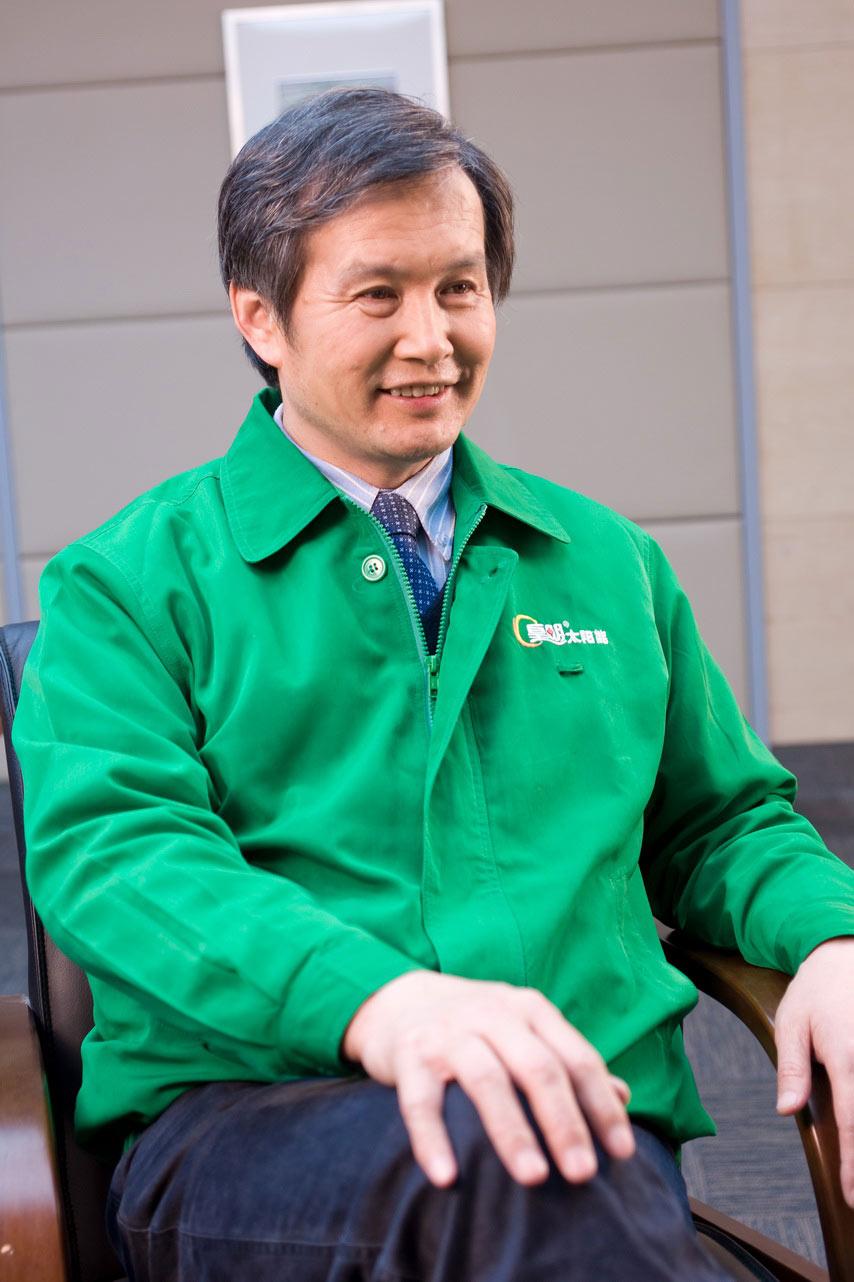 德州首富黄鸣,太阳能老板黄鸣