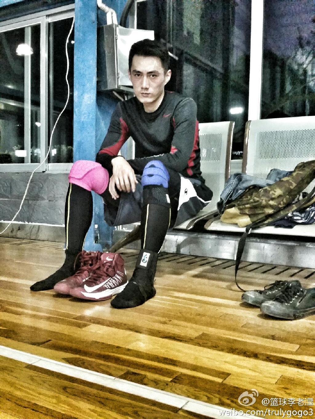 篮球装备老司机走心回顾评测：十年NIKEHYPERDUNK系列十代球鞋