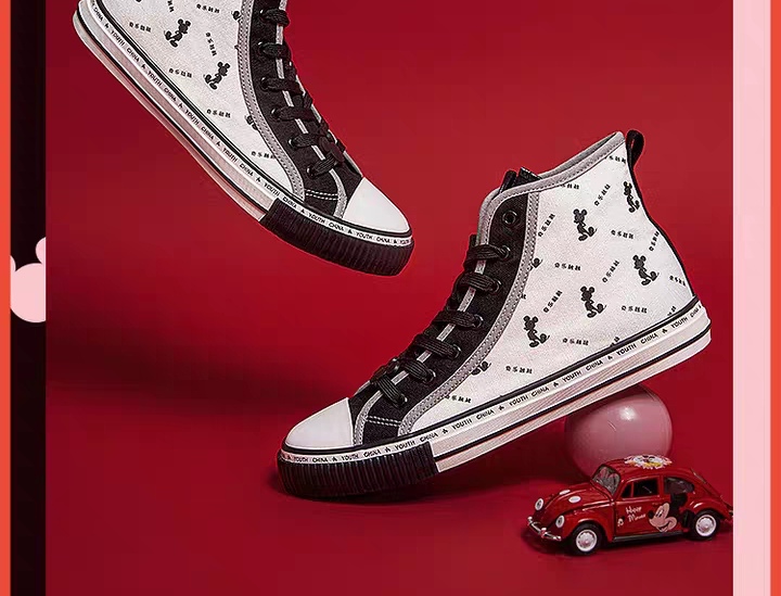 最潮高帮鞋女生,最近流行的高帮鞋