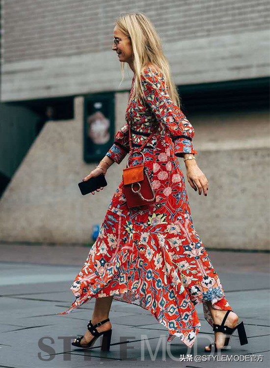 一条都市波西米亚裙，完美演绎自由浪漫！