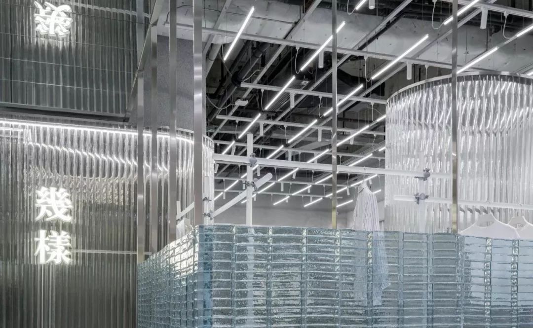 简单干净高雅高级感服装店设计,服装店怎么设计大气好看